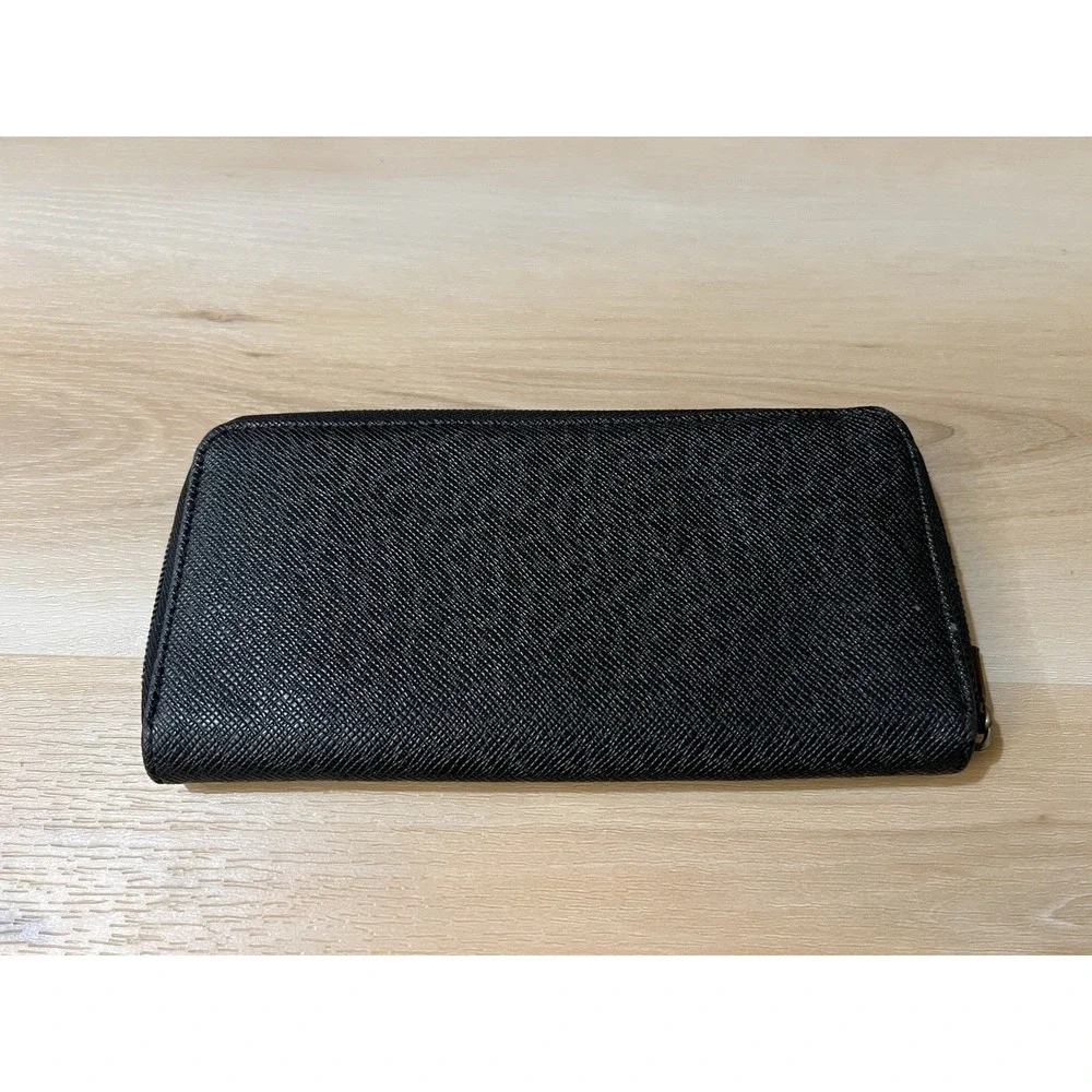 AGRADAVEL Long Wallet Black Zip Wallet Crossgrain Texture Silver Hardware EUC‎
